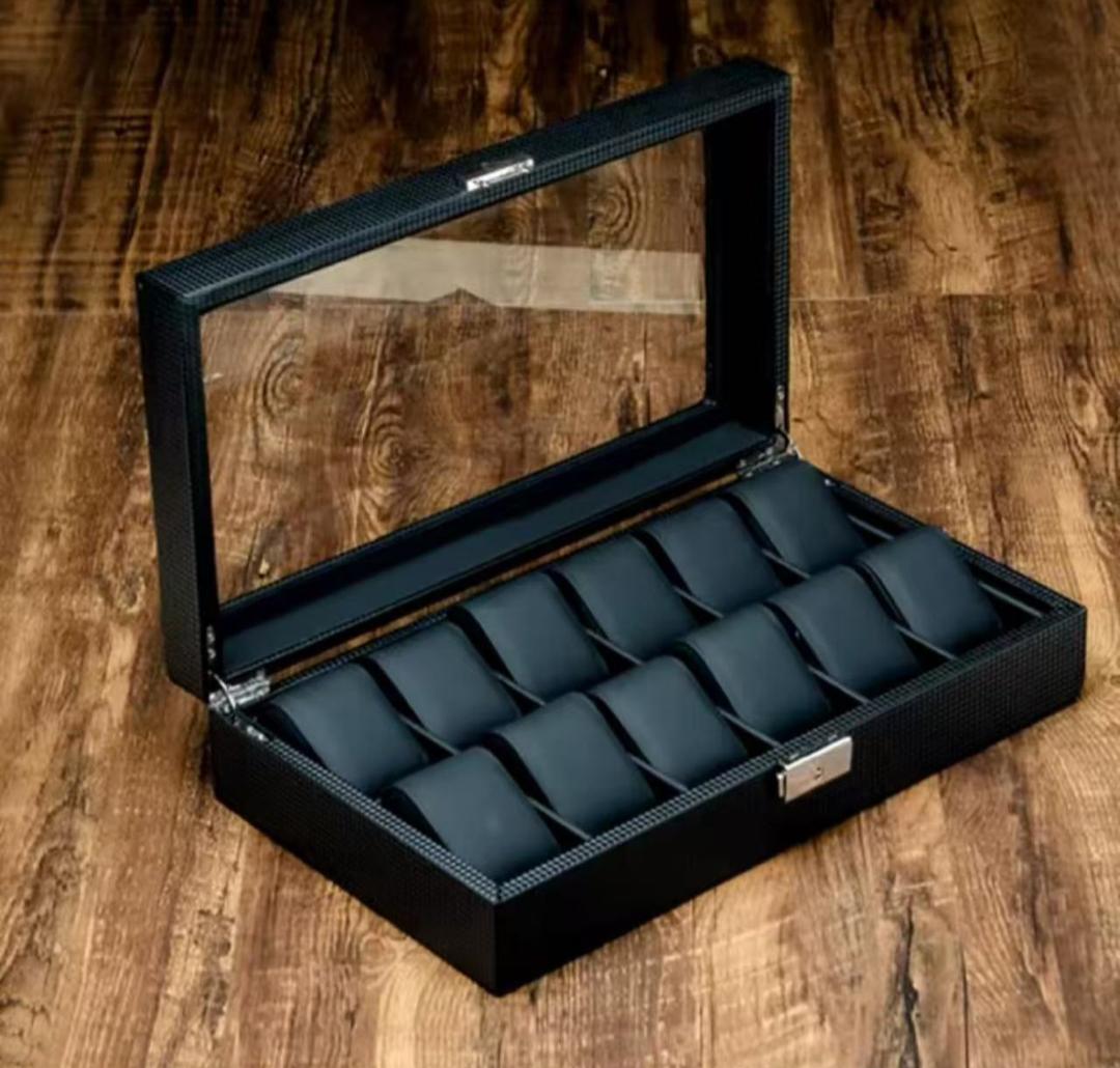 Coffret 12 montres vitré